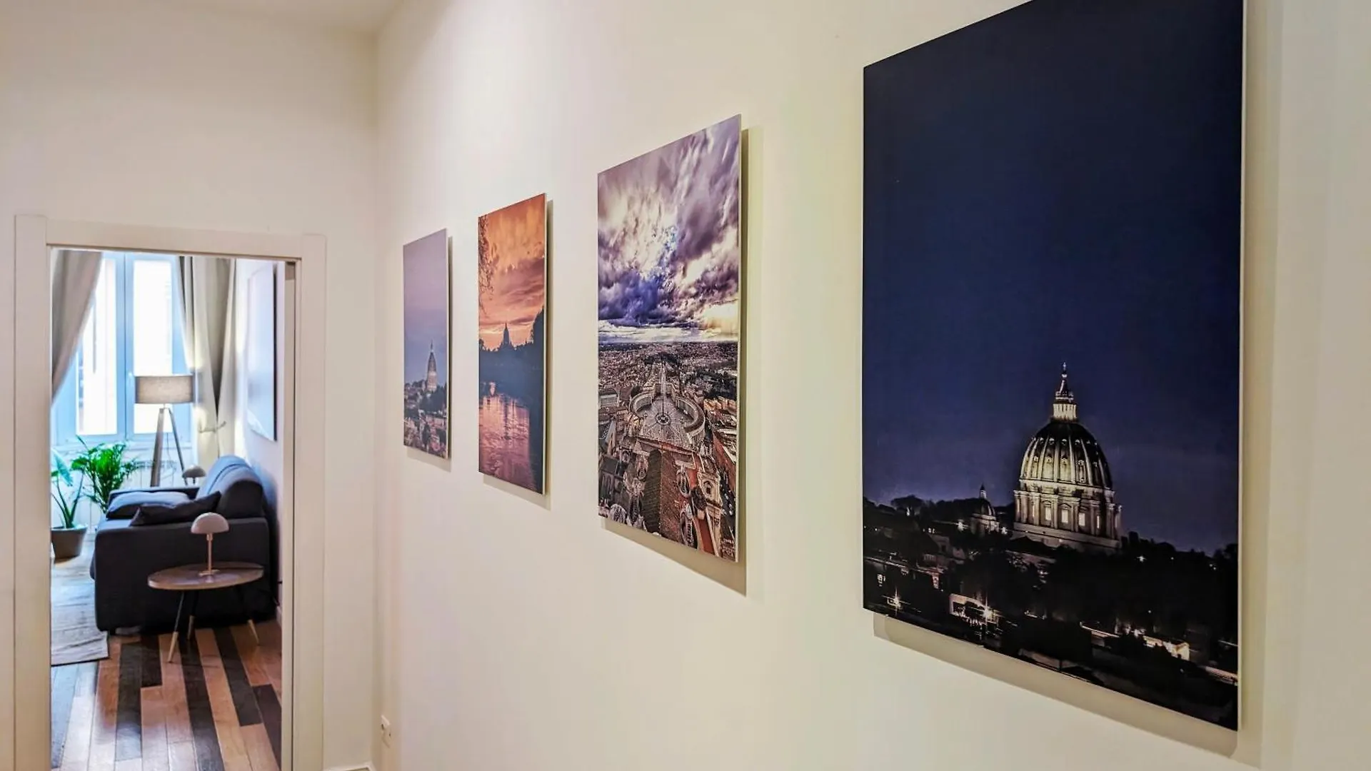 Luxury Gallery Suites Rome 0*,  Italy